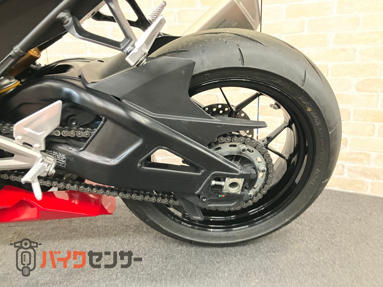 CBR1000RR-R　SP GBレーシングカバー　コアガード　フェンダーレス_28