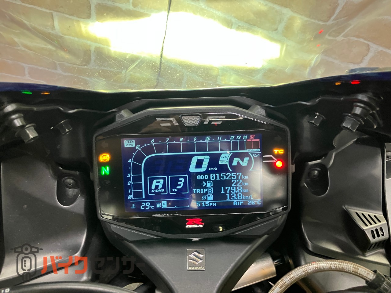 GSX-R1000R　最終モデル　GBレーシングカバー　ヨシムラスリップオン　コアガード　ハンドル　スクリーン　インナーフェンダー等カスタム_19