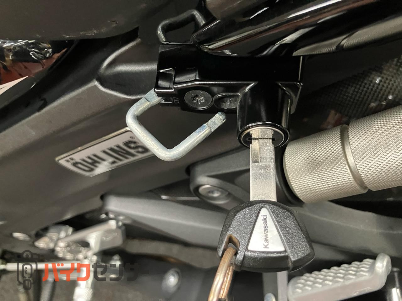 NINJA ZX-14R スペシャルエディション　オーリンズ　ゲイルスピード　GP-1S　OVER　バックステップ_18