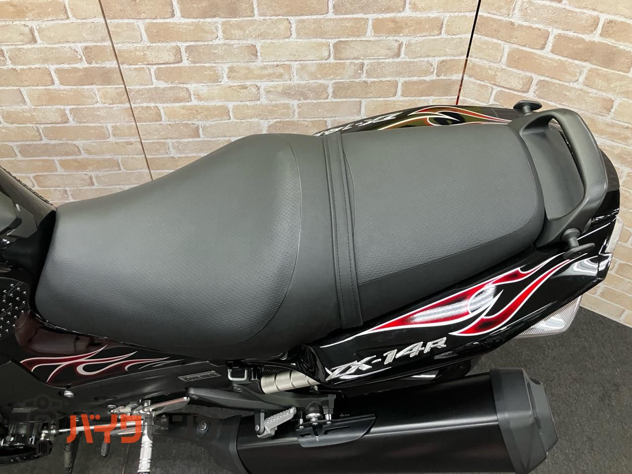 NINJA ZX-14R スペシャルエディション　オーリンズ　ゲイルスピード　GP-1S　OVER　バックステップ_19