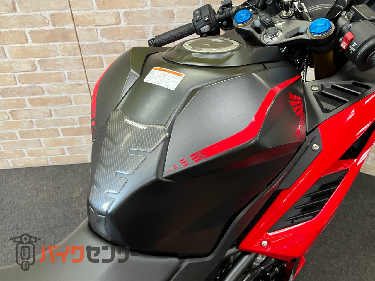 CBR250RR 41PS ABS搭載 2020年モデル クイックシフター ドライブレコーダー_16