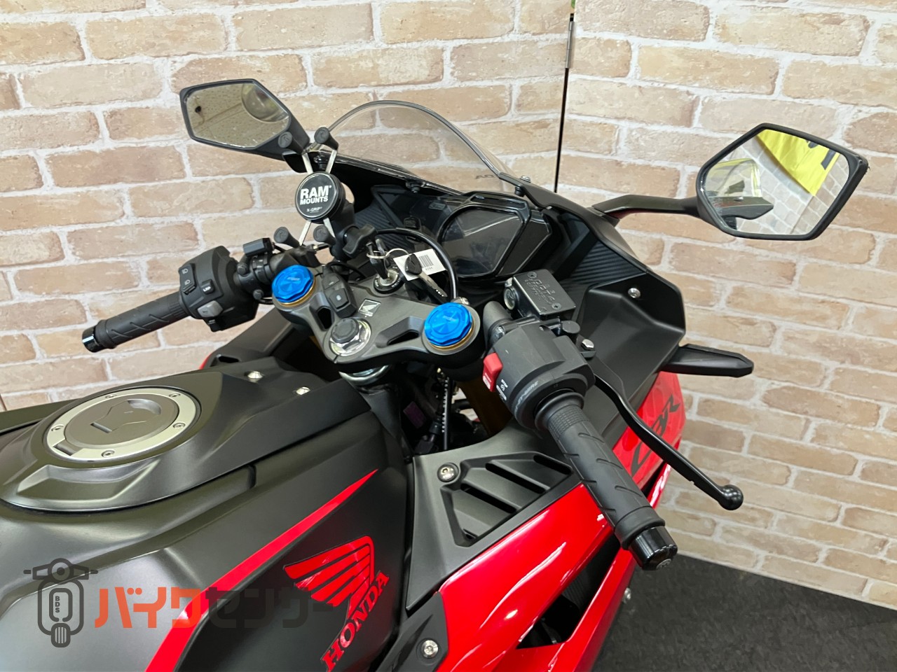 CBR250RR 41PS ABS搭載 2020年モデル クイックシフター ドライブレコーダー_17