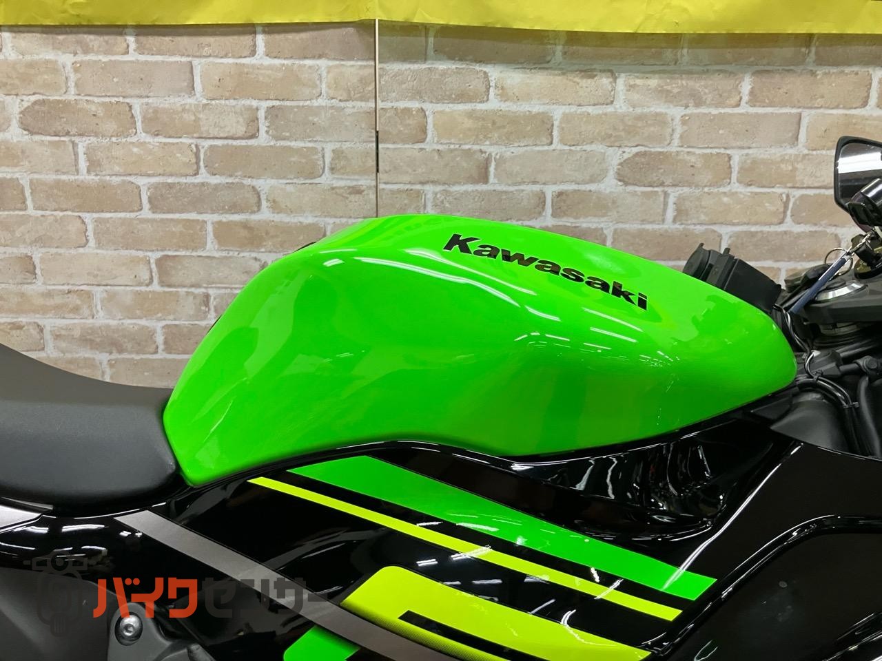 NINJA ZX-6R　アクラポスリップオン　ベビーフェイスバックステップ　MRAスクリーン　インナーフェンダー　コアガード_34