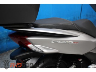 PCX150　ＫＦ１８モデル　ロングスクリーン　ボックス[img32]
