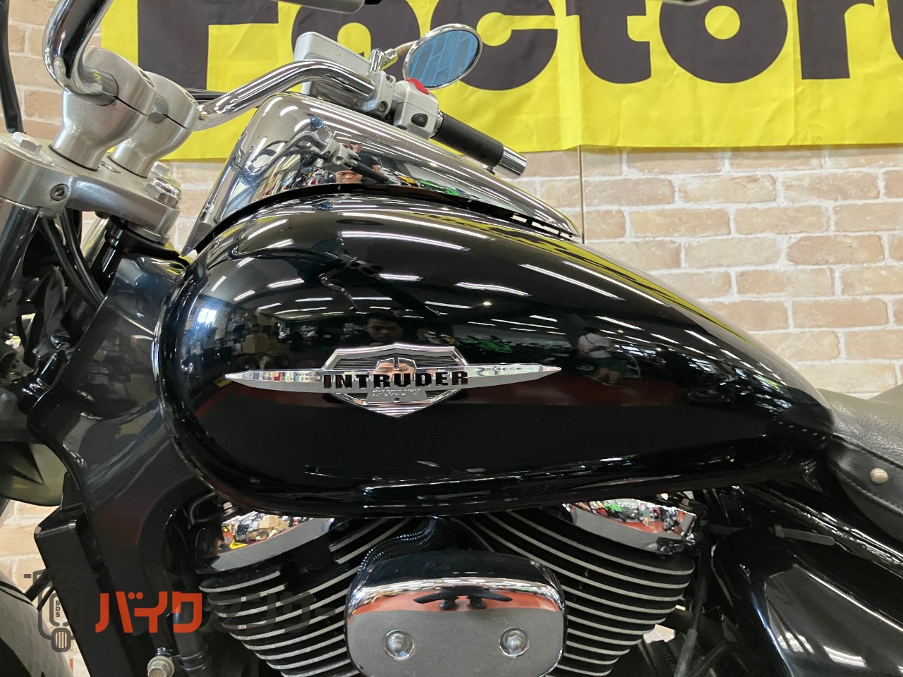 イントルーダー400クラシック インジェクションモデル_8