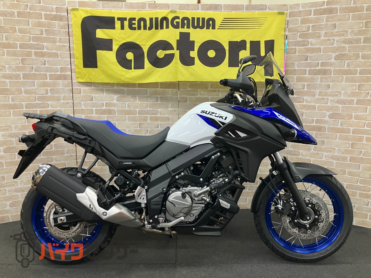 Vストローム650XT　新車　2025ｙ　ファイナルモデル　即納可能_0