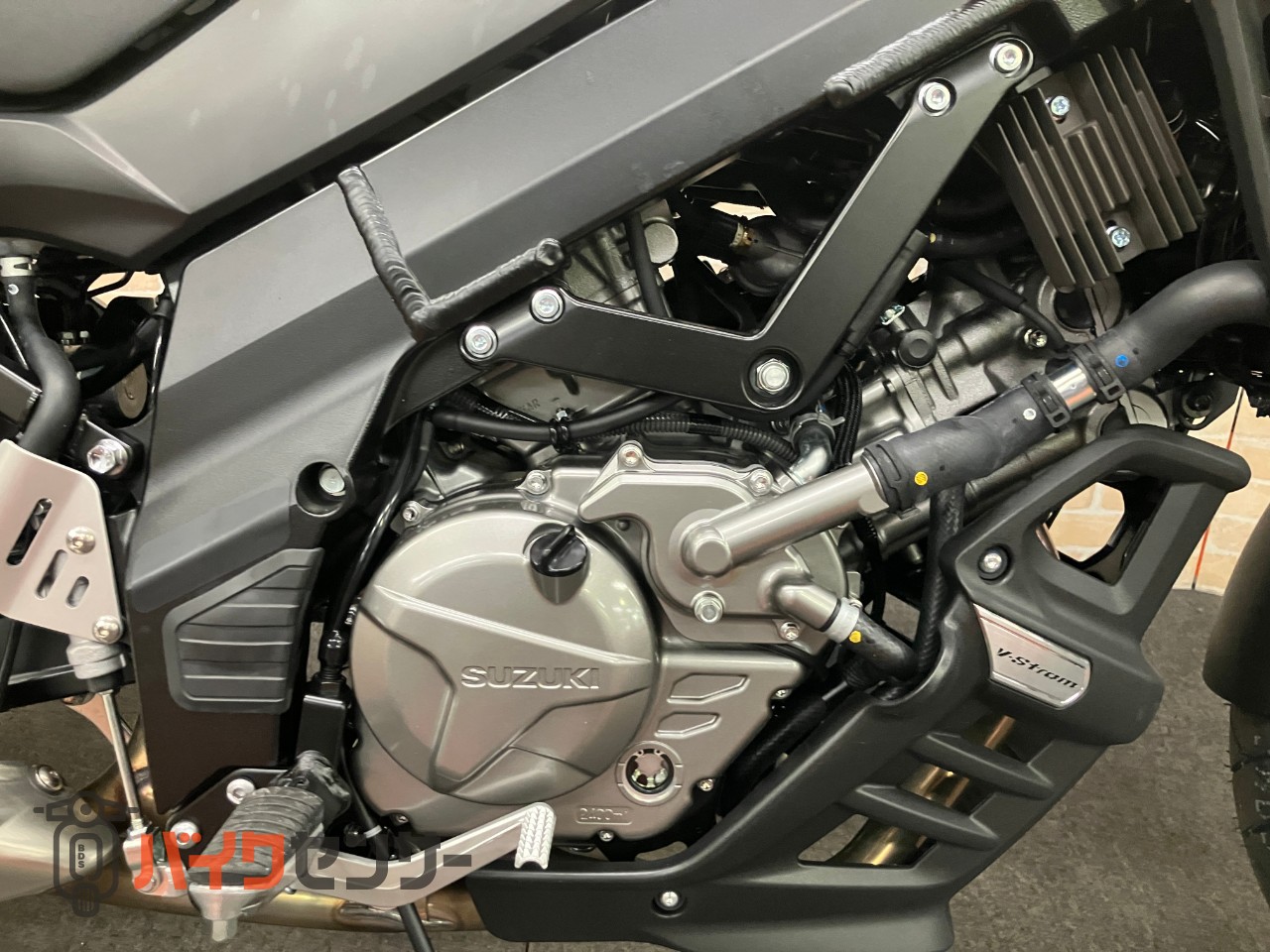 Vストローム650XT　新車　2025ｙ　ファイナルモデル　即納可能_9