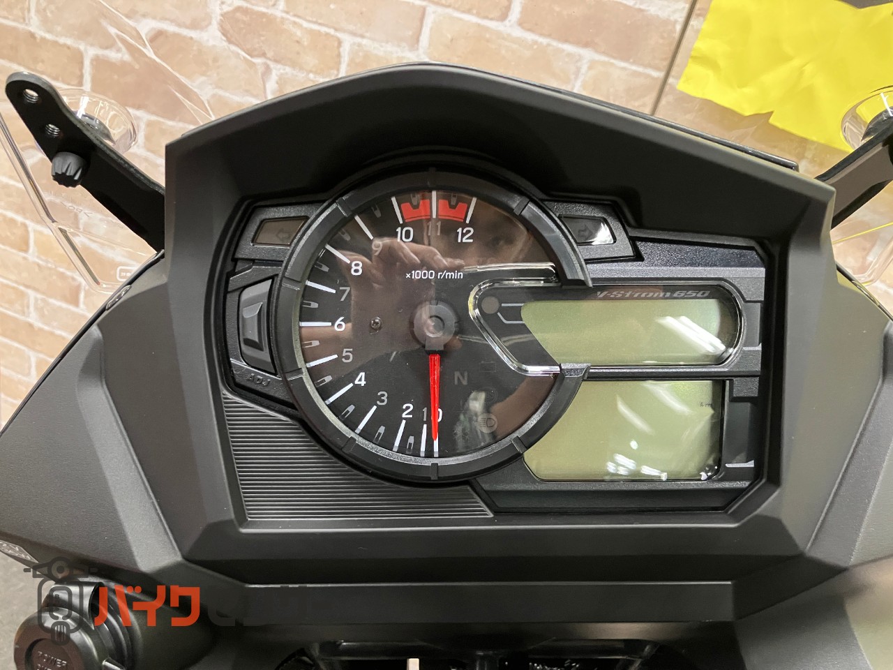 Vストローム650XT　新車　2025ｙ　ファイナルモデル　即納可能_17