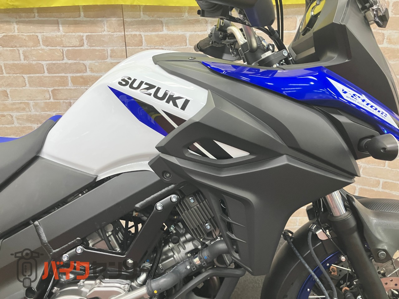 Vストローム650XT　新車　2025ｙ　ファイナルモデル　即納可能_35