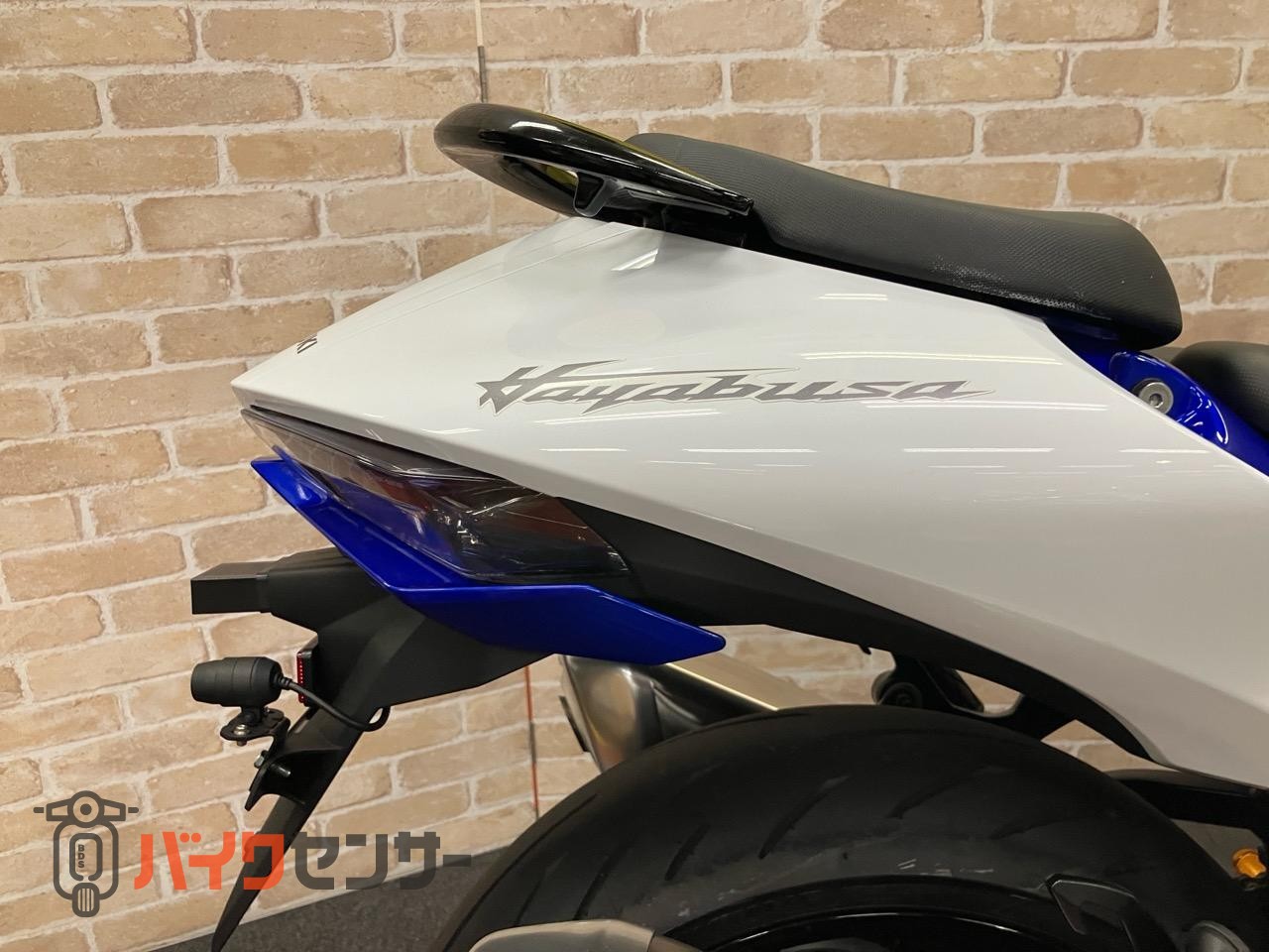 ハヤブサ グリップヒーター　ベビーフェイスバックステップ　スライダー　ドラレコ　ヘルメットロック_34