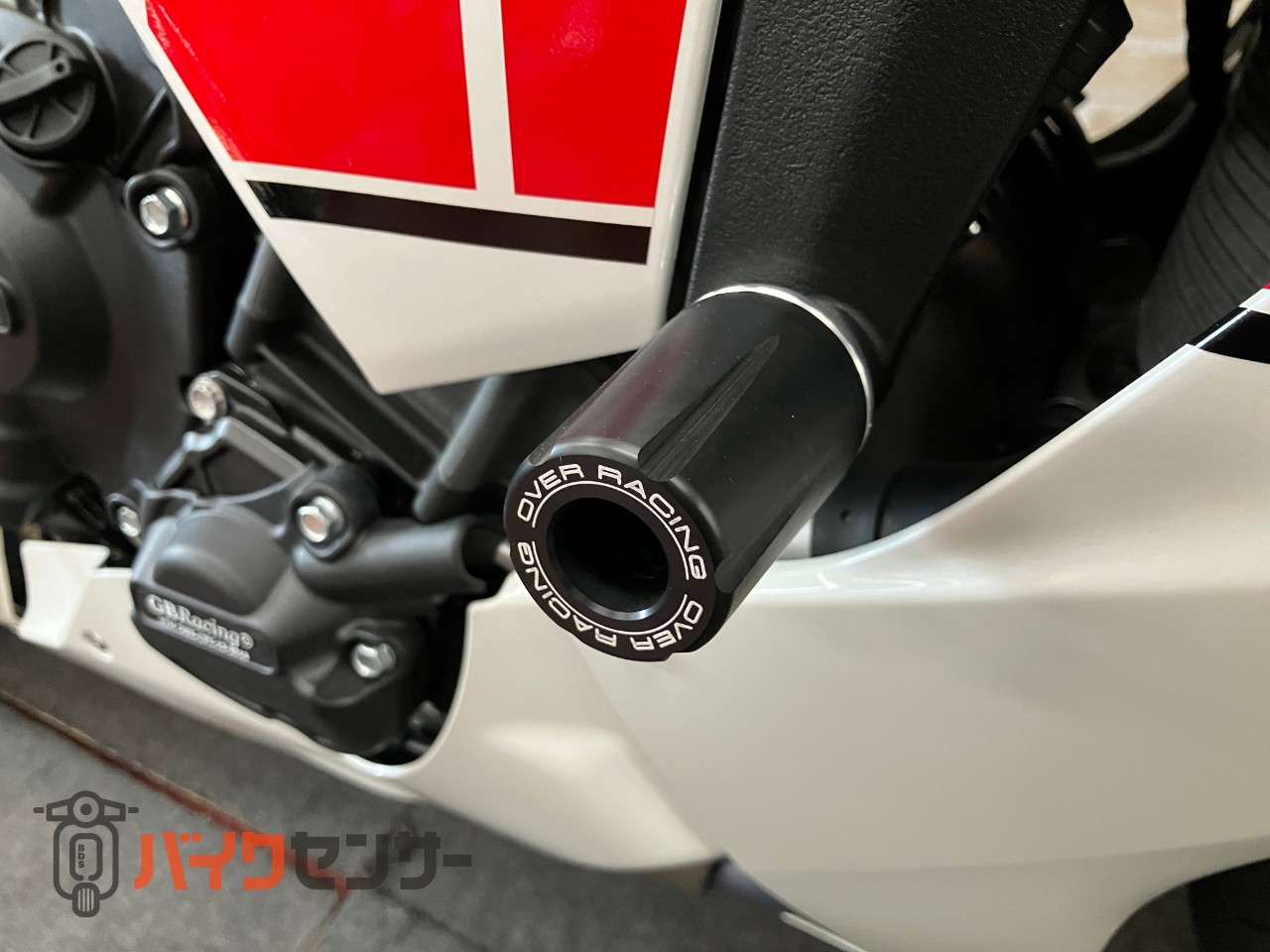 YZF-R1 60thアニバーサリー　GBレーシングカバー　OVERスライダー　フェンダーレス　カーボンタンクカバー　ドラレコ　ETC_11