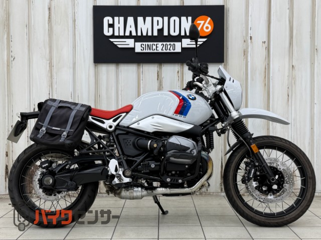 ＢＭＷ　Ｒ　ｎｉｎｅＴ　アーバン　Ｇ／Ｓ　純正サドルバック　エンジンガード　ファイナルドライブガード　ハンドルライザー　納車整備費用込み