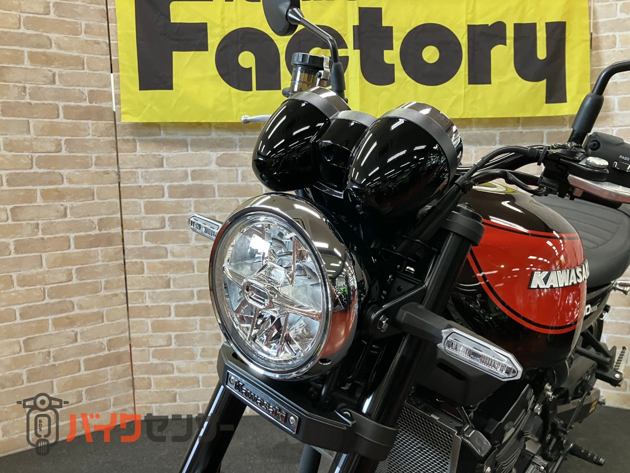 Z900RS 火の玉ファーストエディション ストライカー ブラックマフラー ステップ ロングテール フェンダーレス スライダー_7