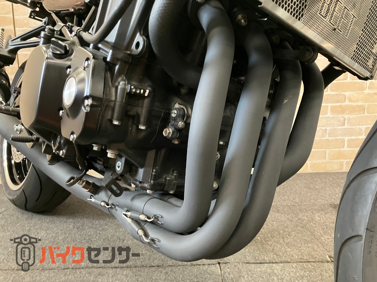 Z900RS 火の玉ファーストエディション ストライカー ブラックマフラー ステップ ロングテール フェンダーレス スライダー_14