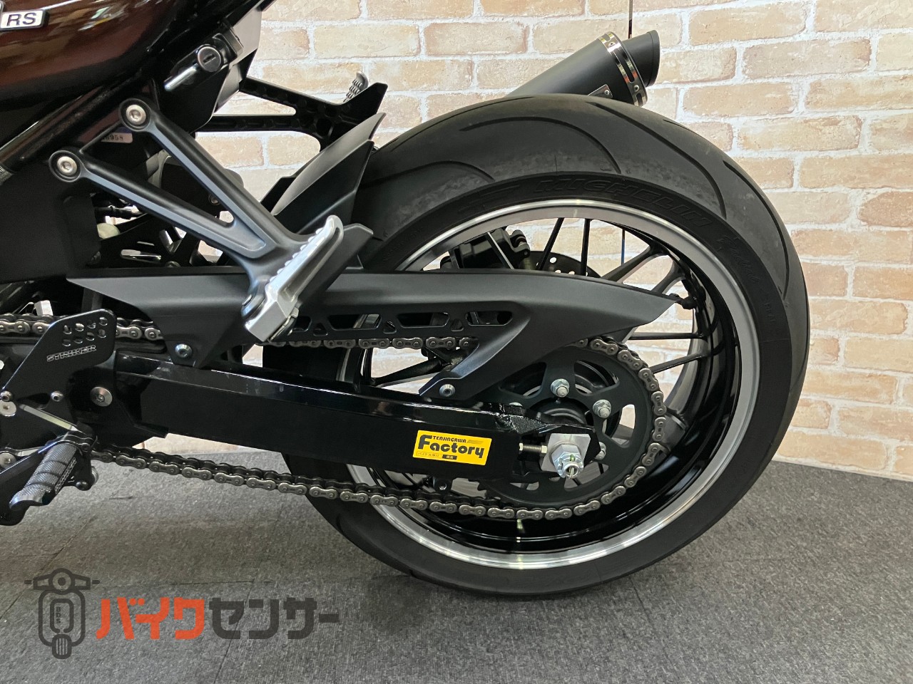 Z900RS 火の玉ファーストエディション ストライカー ブラックマフラー ステップ ロングテール フェンダーレス スライダー_42