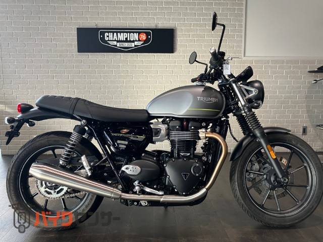 スピードツイン９００　ＥＴＣ２．０　 ＱＵＡＤ　ＬＯＣＫスマートフォンホルダー　他箇所ノーマル車両