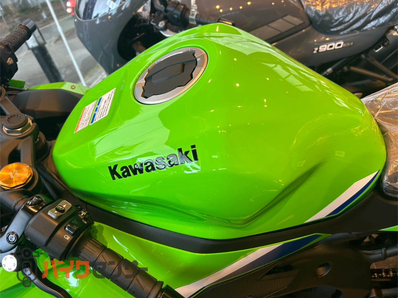 カワサキ NINJA ZX-4RR 2026年モデル ローソンカラー！（コンビニの