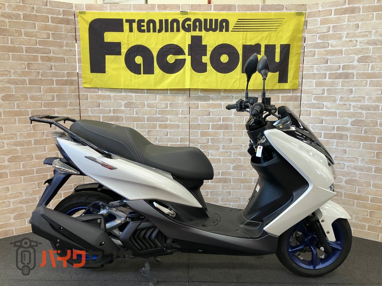 マジェスティ155S 2020年最終モデル　リアキャリア　ETC　　ホワイト_0