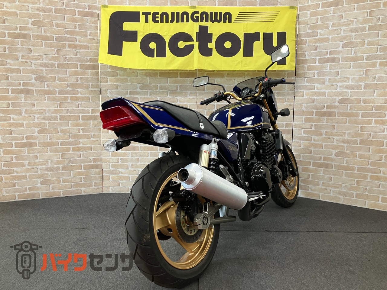 ZRX400 中期モデル　マーク2カラー　ゴールドホイール　オリジナルペイント　フェンダーレス　ハンドル　メッシュホース　ブルー_4