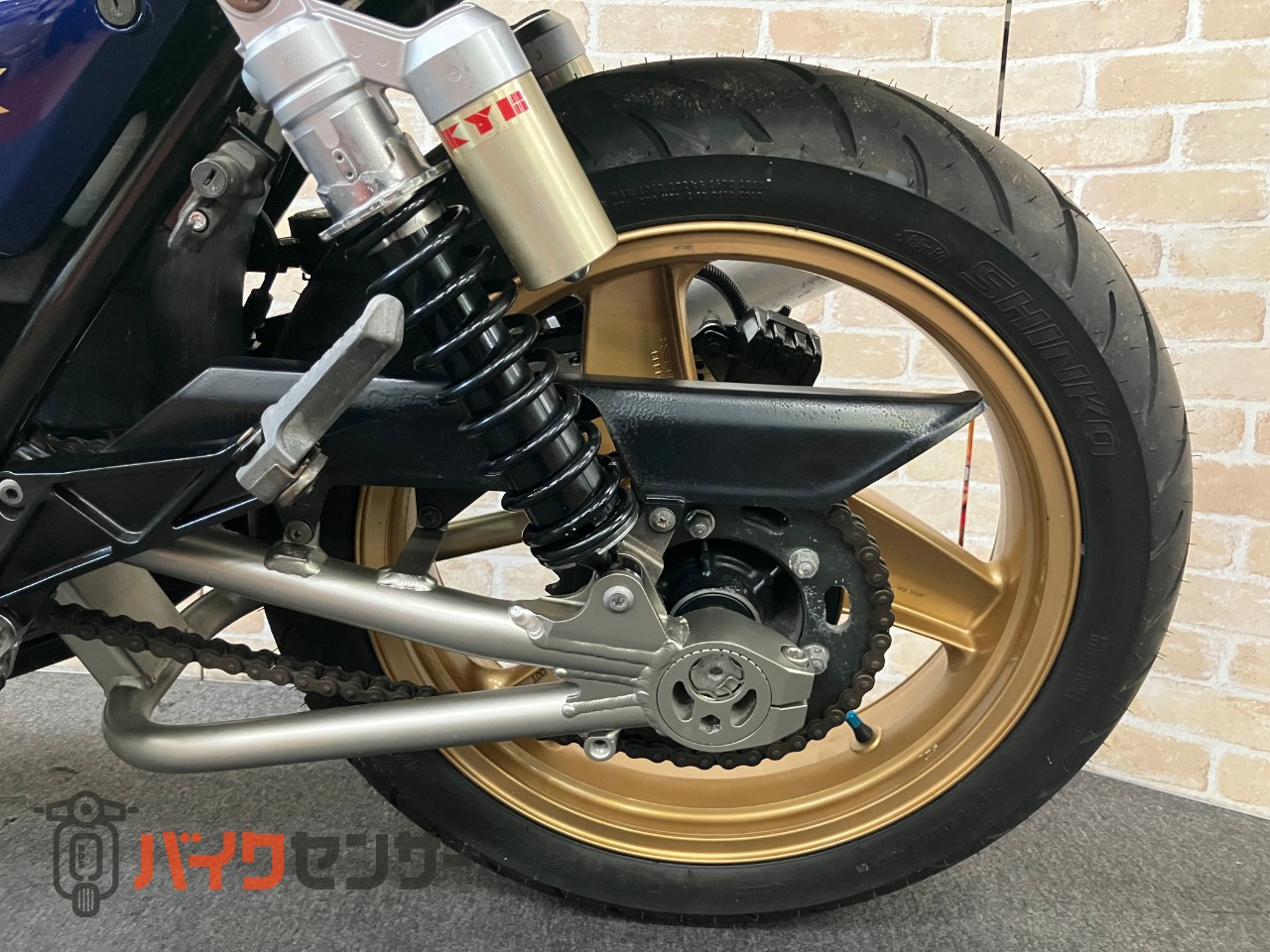 ZRX400 中期モデル　マーク2カラー　ゴールドホイール　オリジナルペイント　フェンダーレス　ハンドル　メッシュホース　ブルー_12