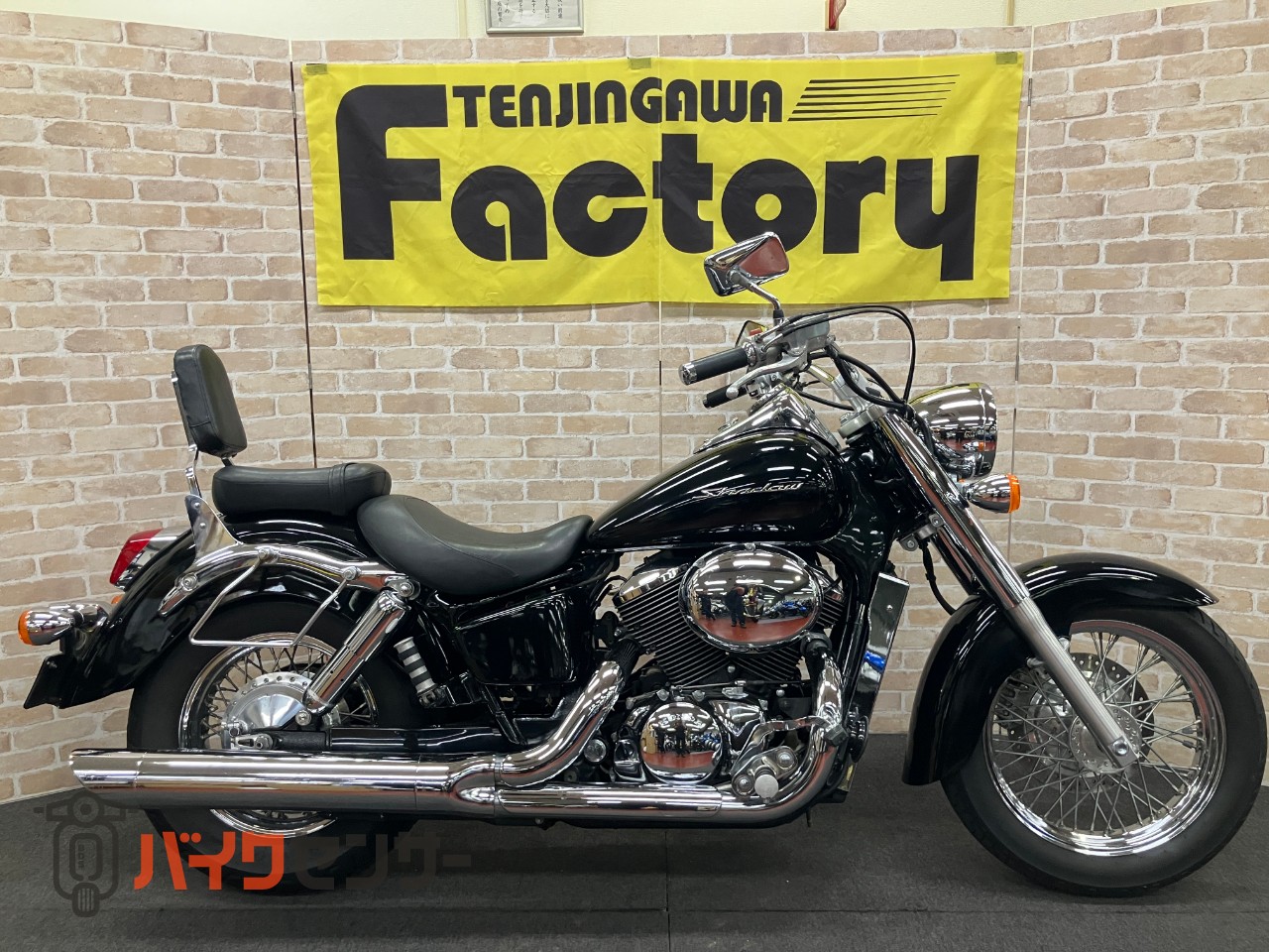 シャドウ400　バックレスト　ブラックオールペイント_0