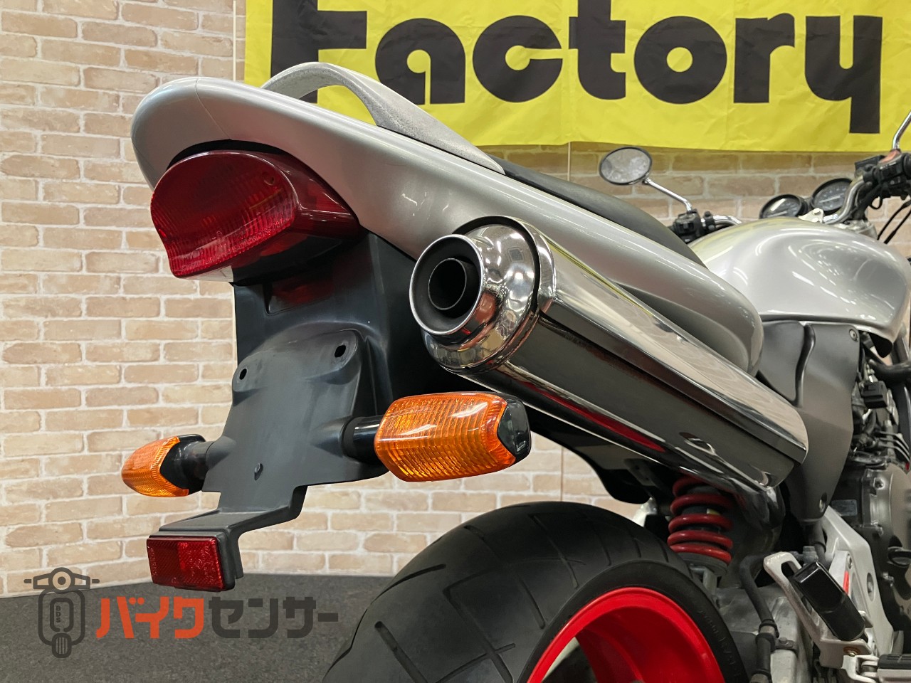 HORNET250 赤ホイール　中期型ガソリンメーター装備_9