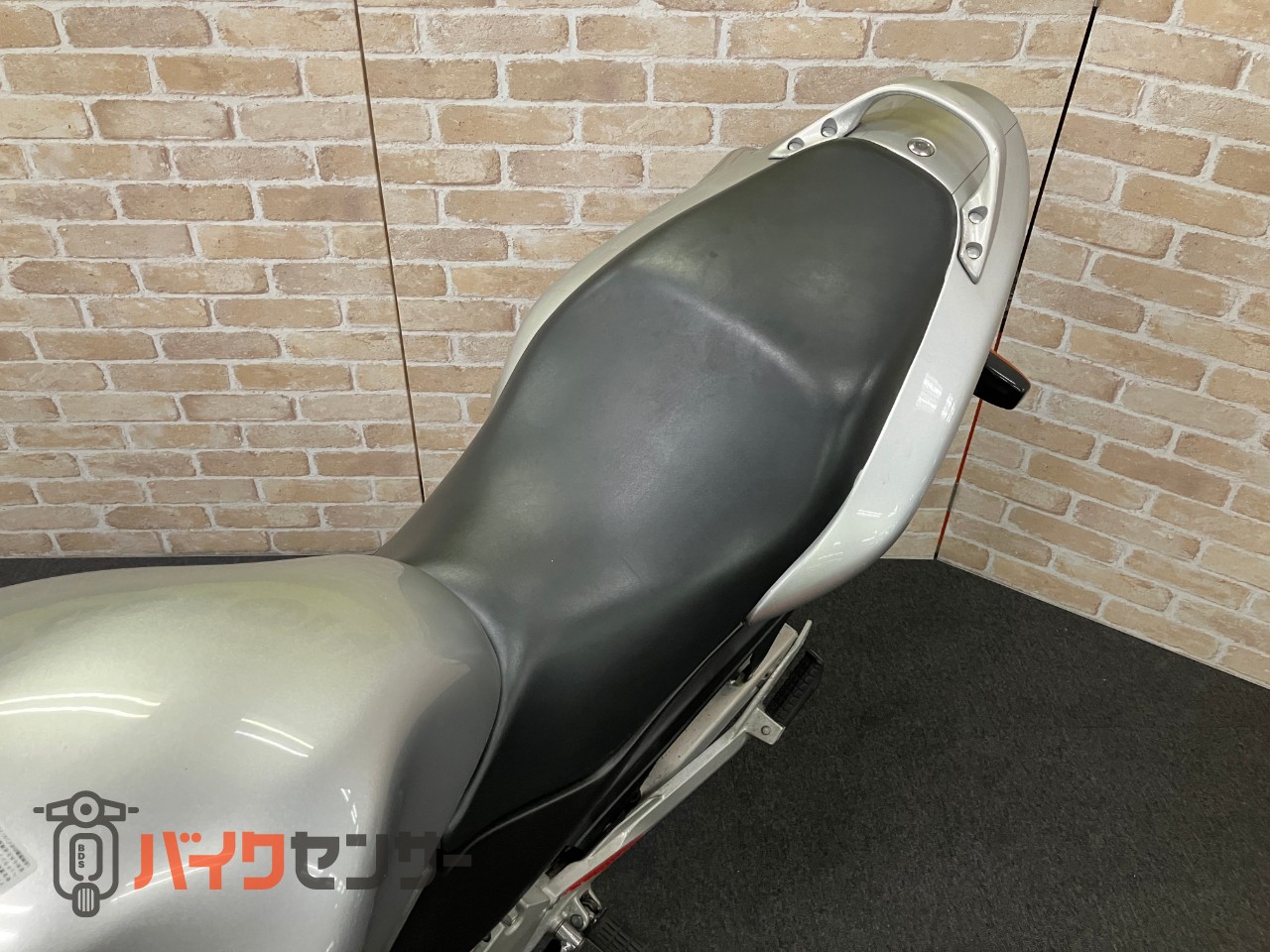 HORNET250 赤ホイール　中期型ガソリンメーター装備_28