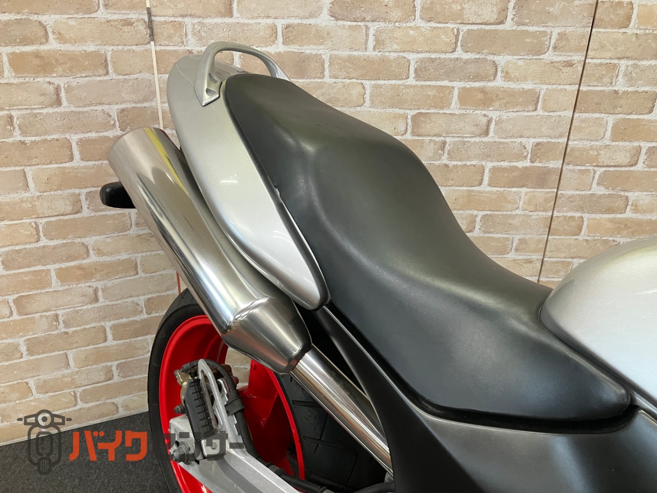 HORNET250 赤ホイール　中期型ガソリンメーター装備_32