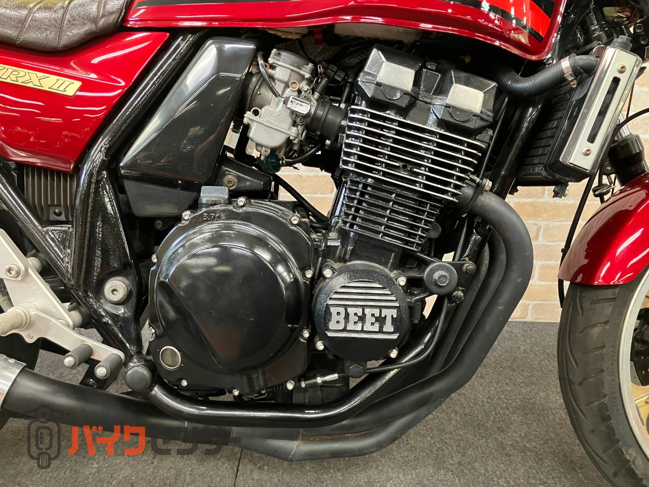 ZRX400 cibieヘッドライト　ミッドナイトマフラー　18インチキャストホイール　ハンドル　BEETハイパーバンク　エンジンカバー等_5