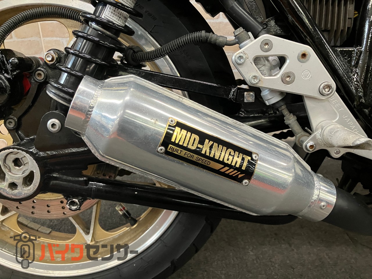 ZRX400 cibieヘッドライト　ミッドナイトマフラー　18インチキャストホイール　ハンドル　BEETハイパーバンク　エンジンカバー等_8