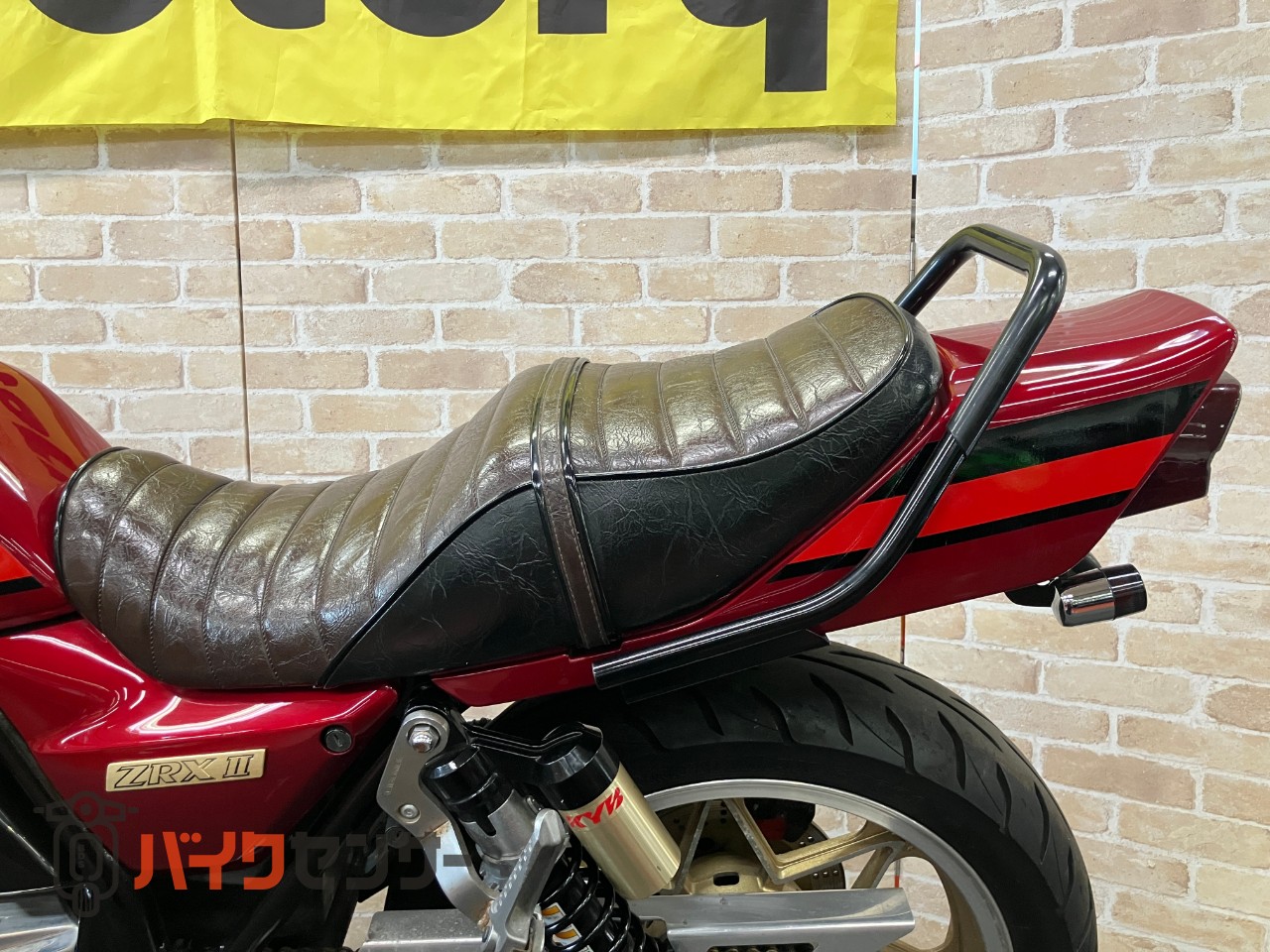 ZRX400 cibieヘッドライト　ミッドナイトマフラー　18インチキャストホイール　ハンドル　BEETハイパーバンク　エンジンカバー等_23