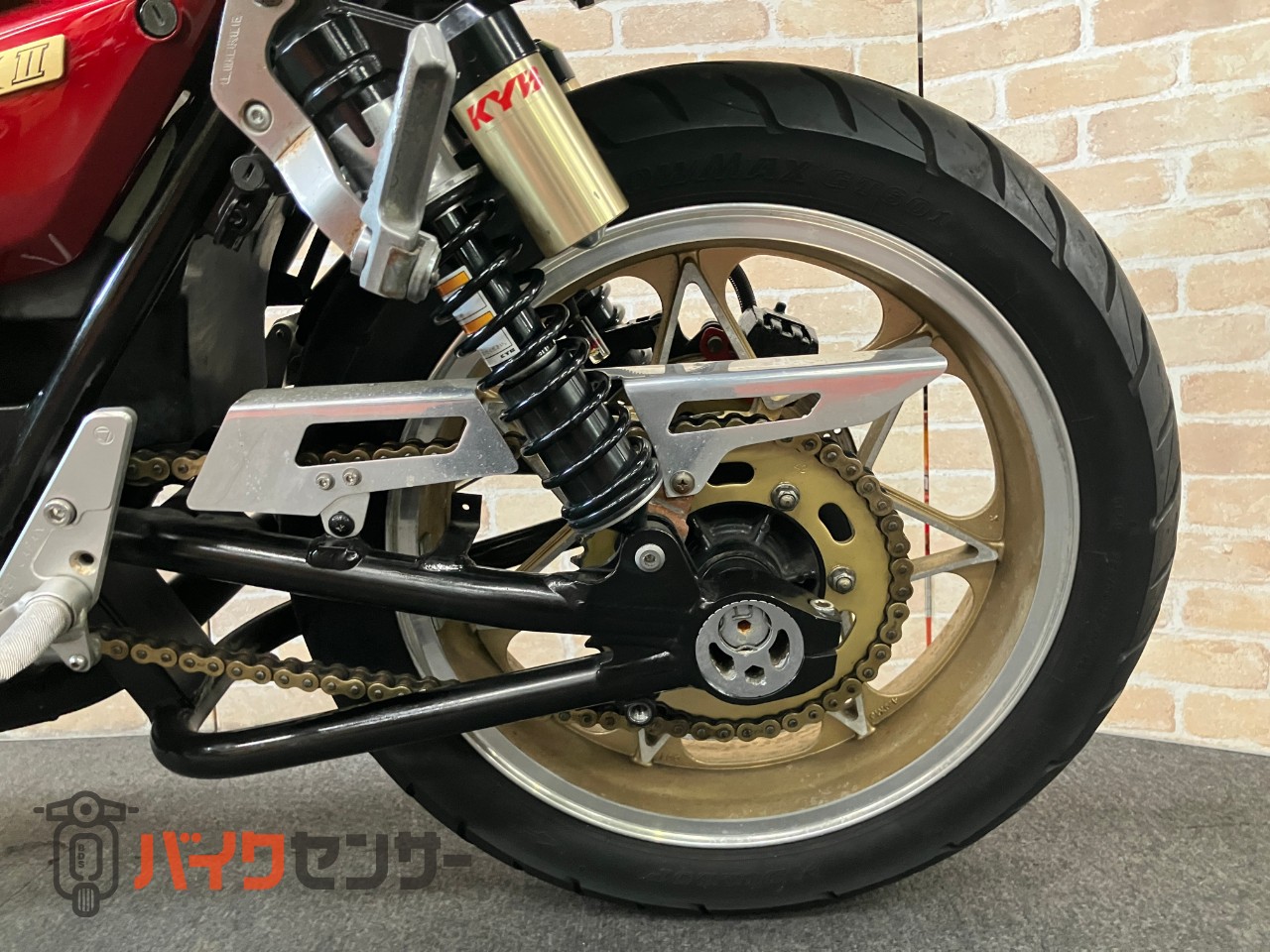 ZRX400 cibieヘッドライト　ミッドナイトマフラー　18インチキャストホイール　ハンドル　BEETハイパーバンク　エンジンカバー等_24