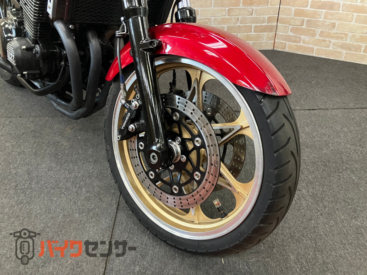 ZRX400 cibieヘッドライト　ミッドナイトマフラー　18インチキャストホイール　ハンドル　BEETハイパーバンク　エンジンカバー等_34