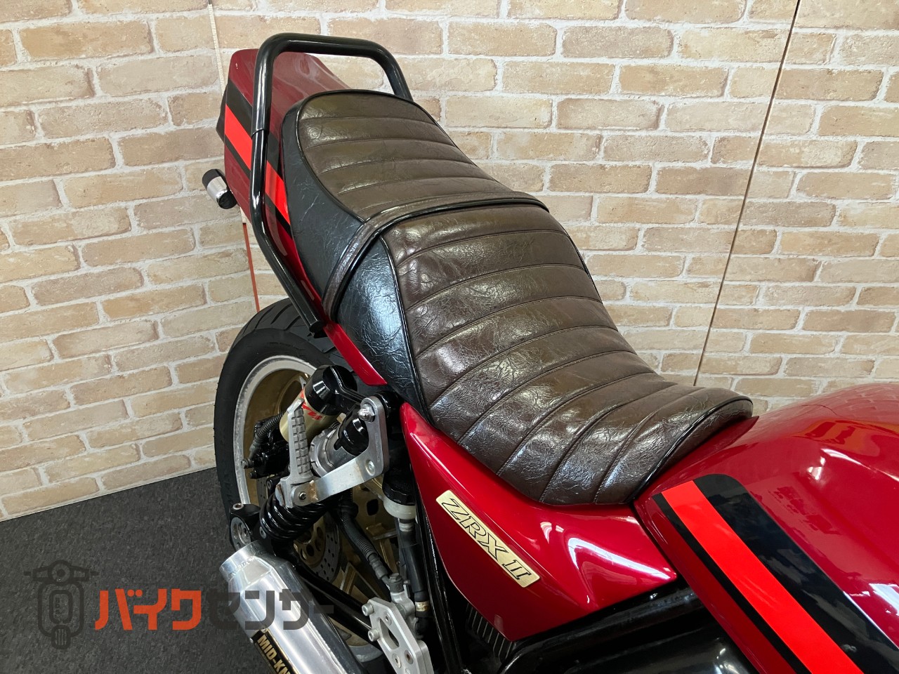ZRX400 cibieヘッドライト　ミッドナイトマフラー　18インチキャストホイール　ハンドル　BEETハイパーバンク　エンジンカバー等_36