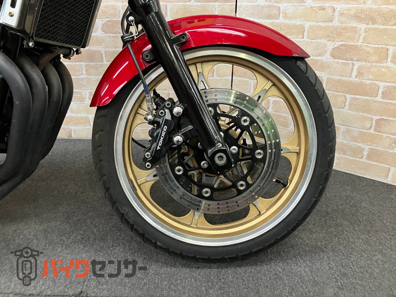 ZRX400 cibieヘッドライト　ミッドナイトマフラー　18インチキャストホイール　ハンドル　BEETハイパーバンク　エンジンカバー等_38