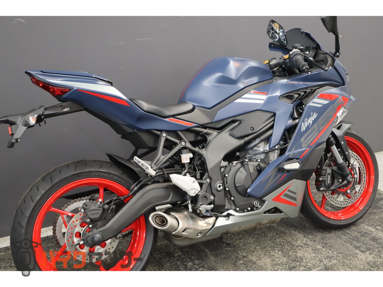 カワサキ NINJA ZX-25R SE 2022モデル登録済み車両 オリジナル赤