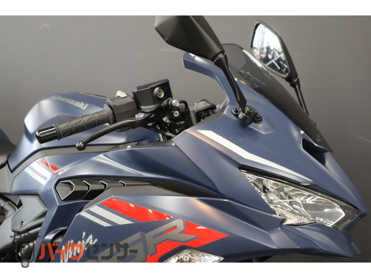 カワサキ NINJA ZX-25R SE 2022モデル登録済み車両 オリジナル赤
