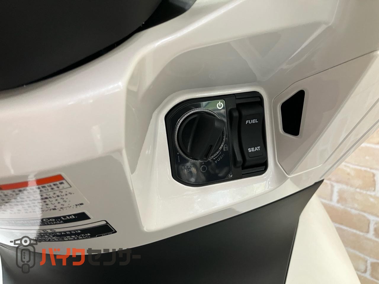 PCX125 新型　2025年モデル　スマートキー　LEDヘッドライト　メットイン　サイドスタンド_21