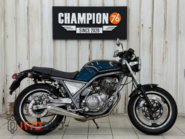 ヤマハ　ＳＲＸ４００　室内保管車両　フロントカスタムウインカー　ホイール塗装　ＹＳＳリアサス　タンクオールペン