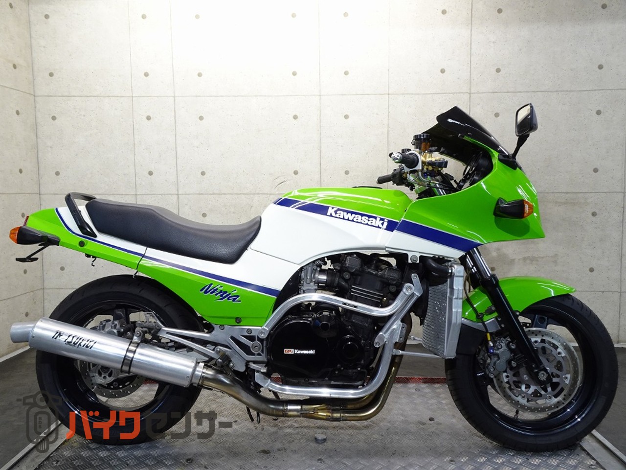 カワサキ GPZ900R A11 逆車 ダイマグホイール TMRキャブレター