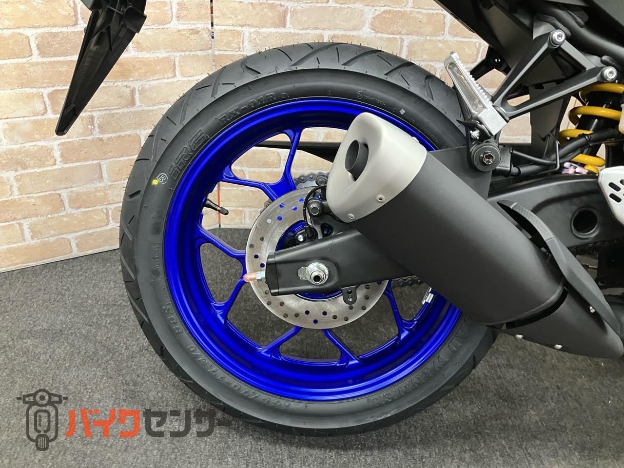ＹＺＦ－Ｒ２５　ＡＢＳ　新型　ＬＥＤヘッドライト　倒立フォーク　セパレートハンドル_6