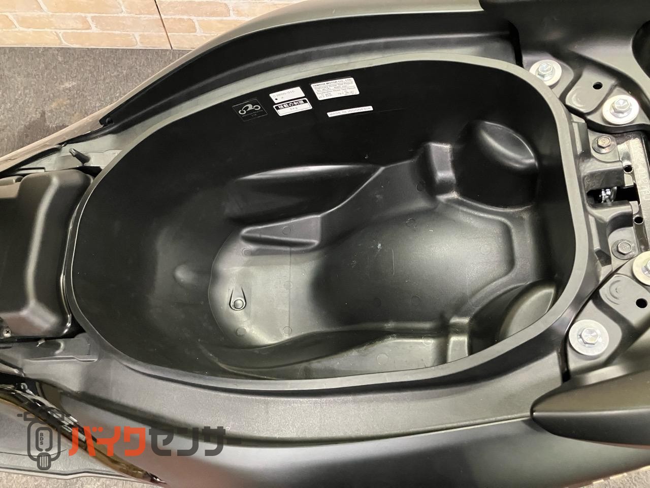 NMAX155　ＡＢＳ　ＳＧ６６Ｊ　スマートキー　マルチバー　前後ディスクブレーキ　サイドスタンド　メットイン_27