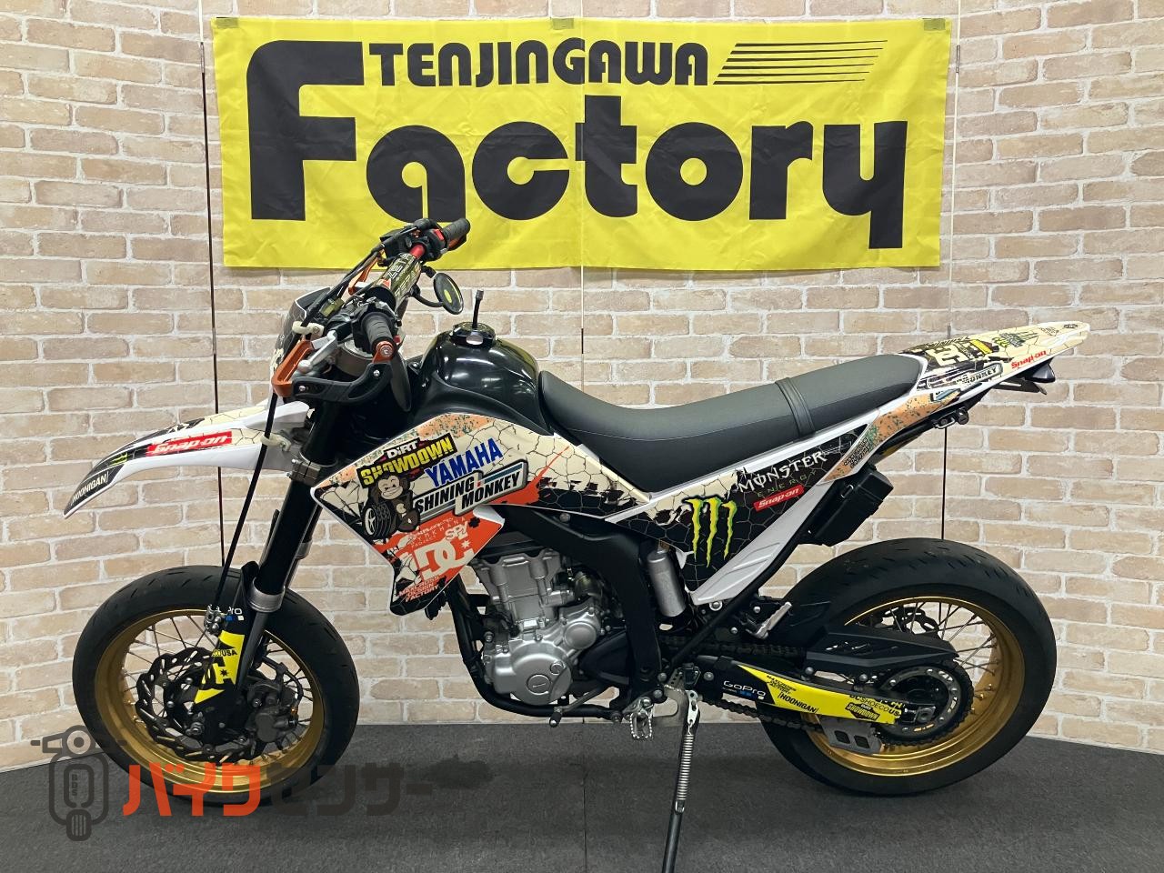 WR250X FMFサイレンサー　SP忠男エキパイ　ZETAハンドル　ガード　Ｆサススプリング　フェンダーレス　シート低反発加工_1