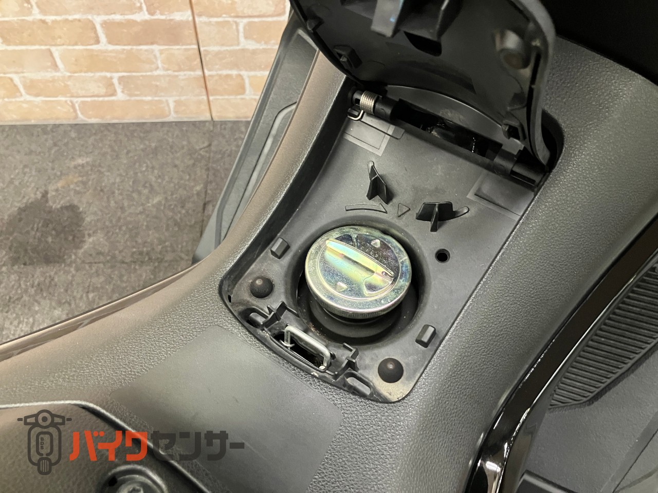 NMAX155　マットブラック　高速道路ＯＫ！　ゴールドホイール　スマートキー　ＬＥＤヘッドライト_28