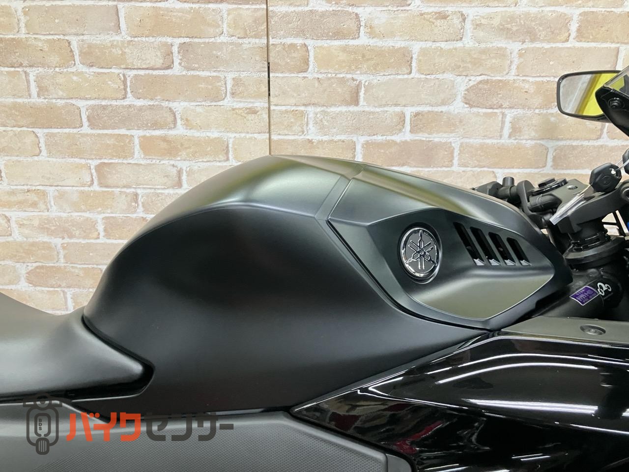 ＹＺＦ－Ｒ２５　ＡＢＳ　新型　ＬＥＤヘッドライト　倒立フォーク　セパレートハンドル_7