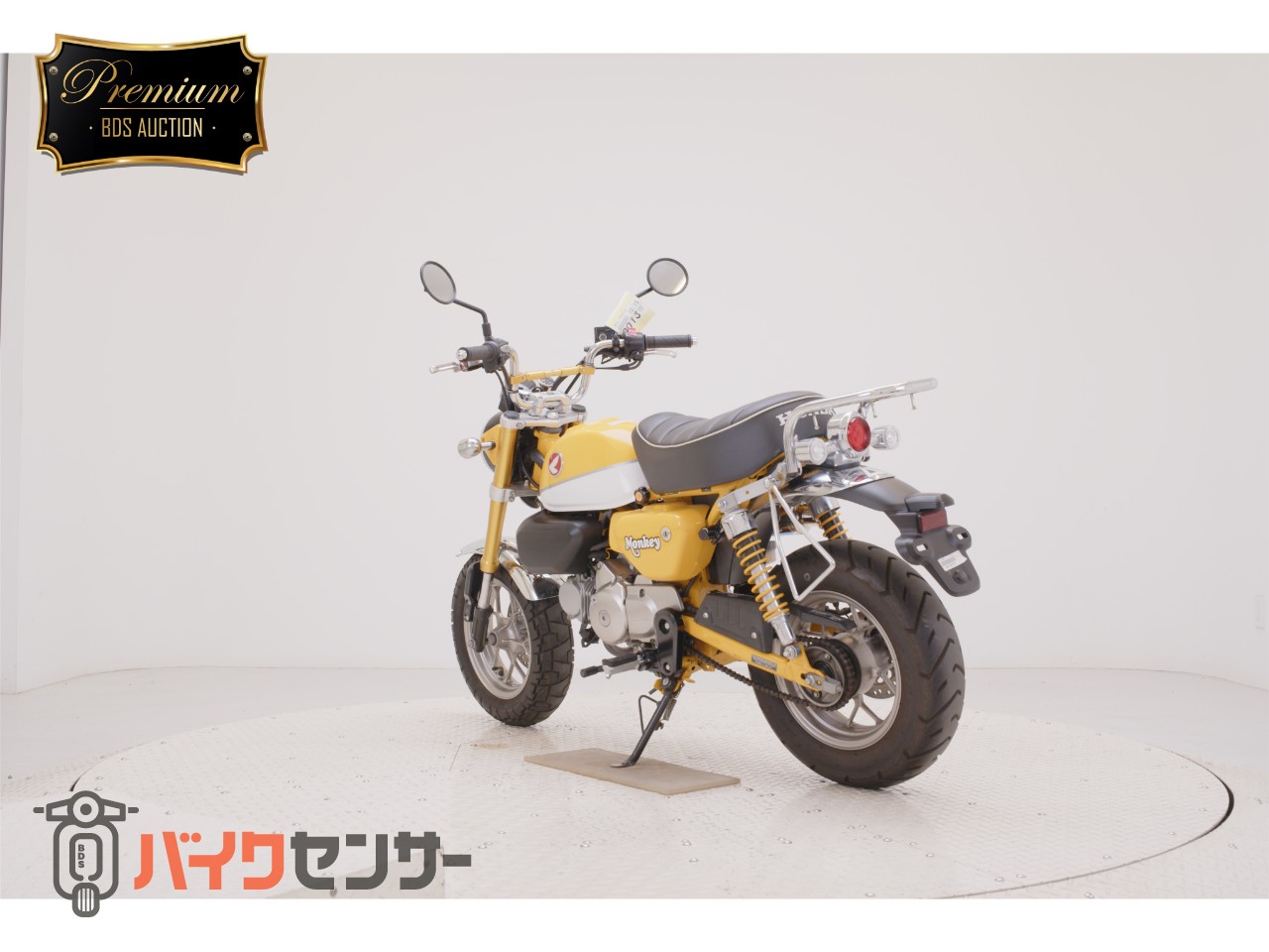 モンキー125　ヨシムラGPマグナム　ダウンフェンダー　タコメーター　リアキャリア　左右レバー_5
