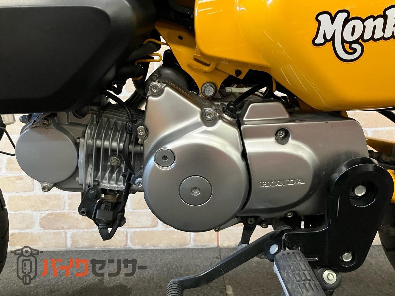 モンキー125 ヨシムラGPマグナム ダウンフェンダー タコメーター リアキャリア 左右レバー_12