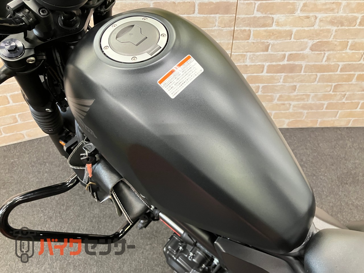 レブル250 Sエディション　モリワキフルエキ　オーリンズリアサス　パフォーマンスダンパー　エンジンガード　ETC 左右レバー等カスタム_9
