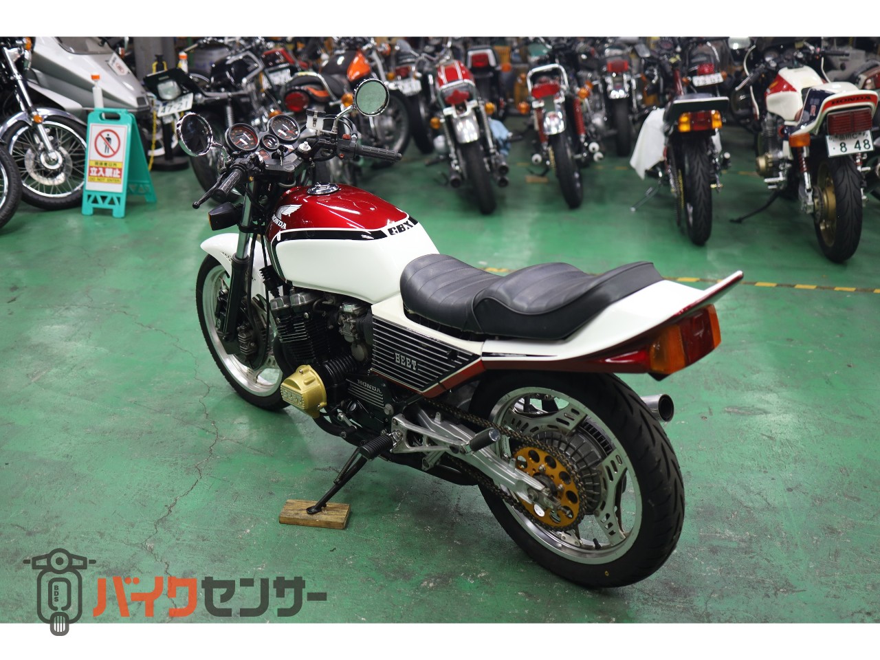 ホンダ CBX400F 赤白1型 フルBEET外装 フル国内物 2型F2仕様 社外