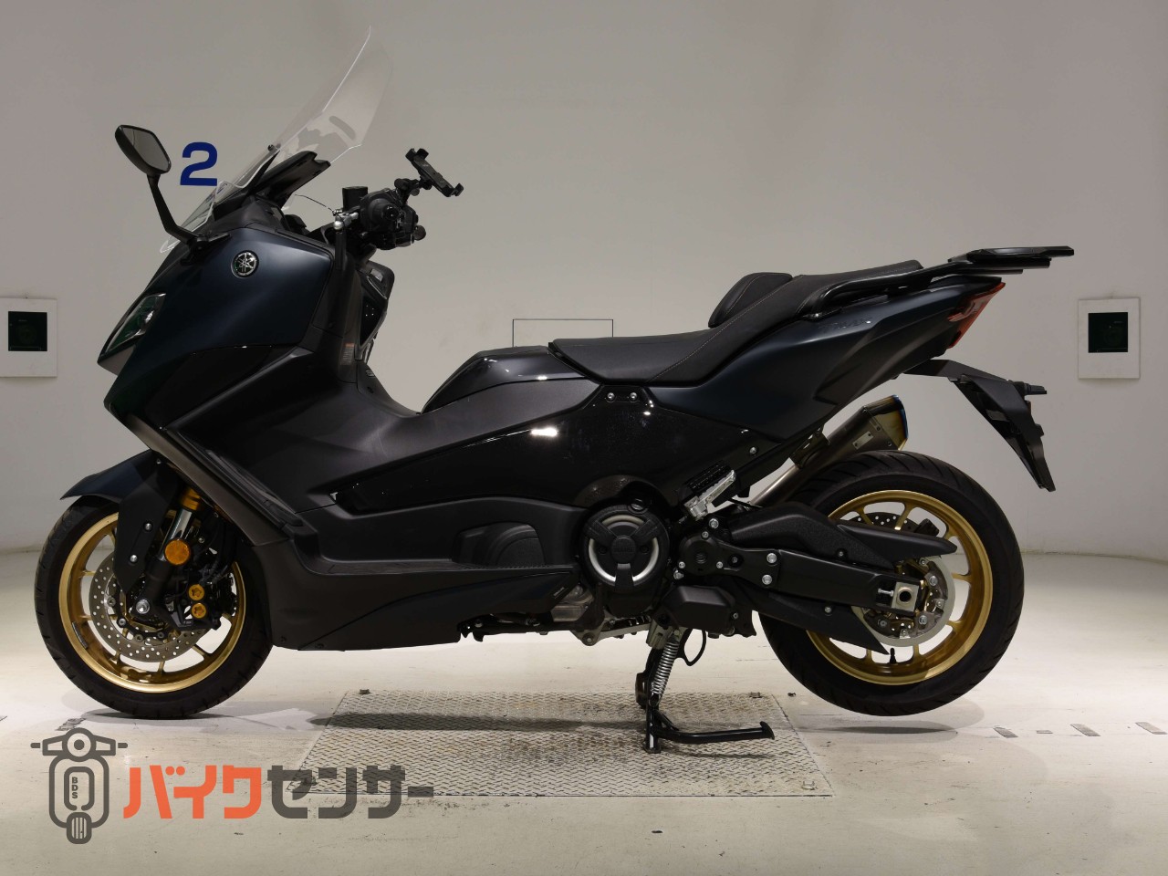 T-MAX560 TECH MAX OVERフルエキ　プーチスクリーン　リアキャリア　ETC_1